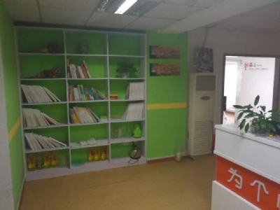 全明户型,黄金楼层,阳光好,地铁口,交通便利,设施齐全