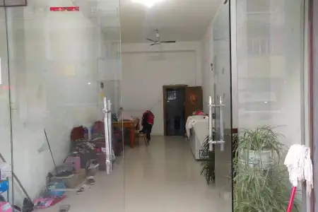 精装两房,送设施,拎包即住,总价低！