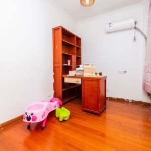 凤凰城北岛水云间