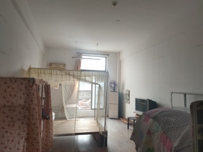 波尔卡大街 1室1厅1卫 1,400元/月 南北通透