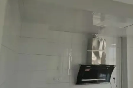 荣盛华府 3室2厅2卫 2,200元/月 南北通透