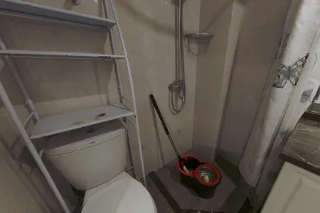 三潭音悦和园 1室1厅1卫 1,600元/月 采光充足