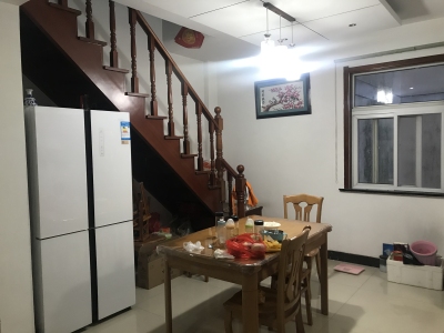 龙湖商贸城