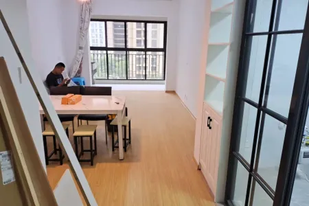 融创玉兰公馆 3室2厅1卫 55万 南北通透,采光充足