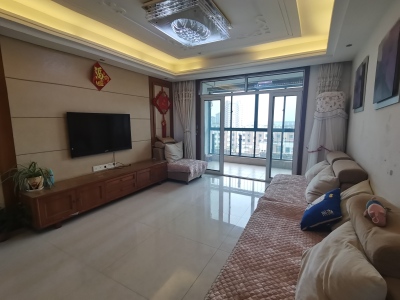 凤凰城南岛云杉轩