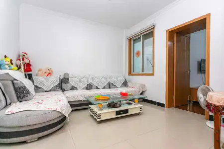 龙湖新城一期C区 1室1厅1卫 900.0元/月 南北通透