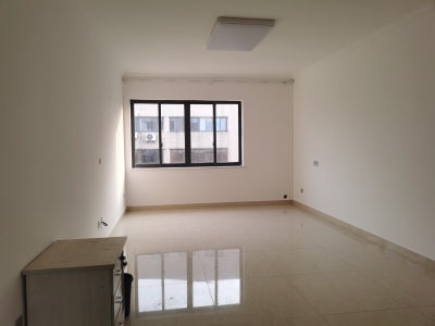 鸿安商厦四房南北精装真实好房