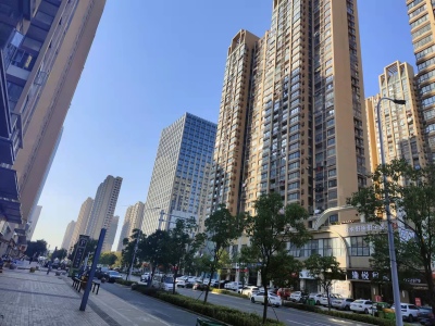 万达荣府壹号商业街东普装真实好房