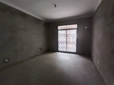 美加印象B区 4室2厅2卫 170万元 @亮点@