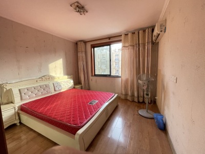 银湖·波尔卡国际花园