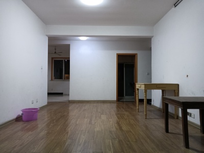 保定新城一期 3室2厅1卫 800元/月 @亮点@