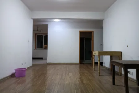 保定新城一期3室2厅1卫南北简装真实好房