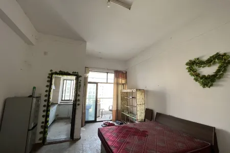 南北通透,次新小区,黄金地段,楼层好,采光很棒,性价比高