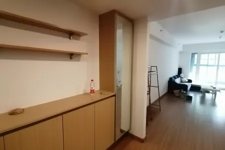 万科海上传奇 2房2厅1卫 3,200元/月 学区房,采光充足