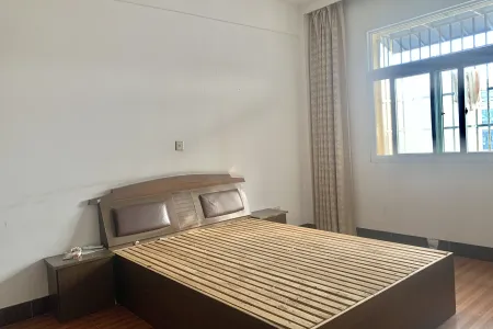 三山蔬菜市场北门商住二房东南简装真实好房