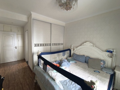 香江比华利山庄