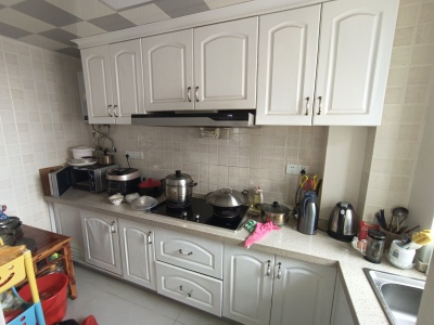 香江比华利山庄