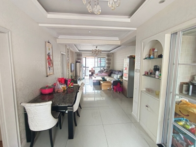 香江比华利山庄