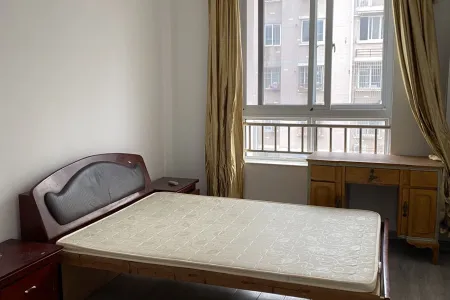 万春花园东区 3室2厅1卫 1,650元/月 南北通透