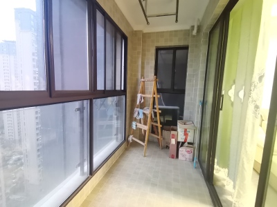 绿地新里海顿公馆