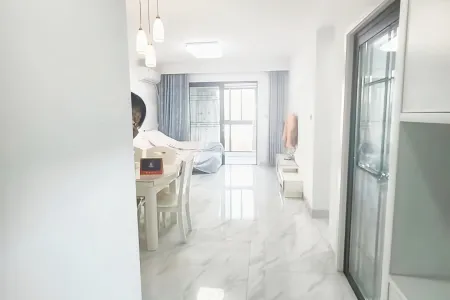 万锦国际二期三房南精装真实好房