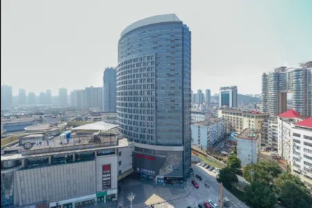 联盛广场商业街南中装真实好房