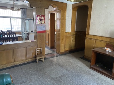 育红新村三房南北精装真实好房