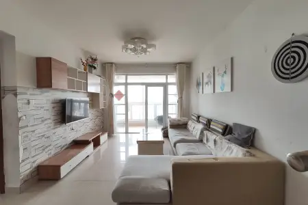 三山碧桂园翠堤春晓 2室2厅1卫 52万 采光充足,满两年,低首付