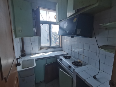 火龙岗镇牌坊岭