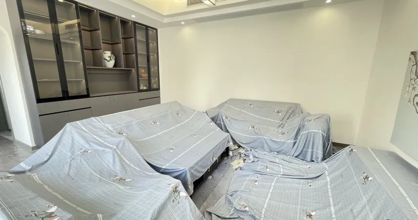 新华联鸠兹古镇