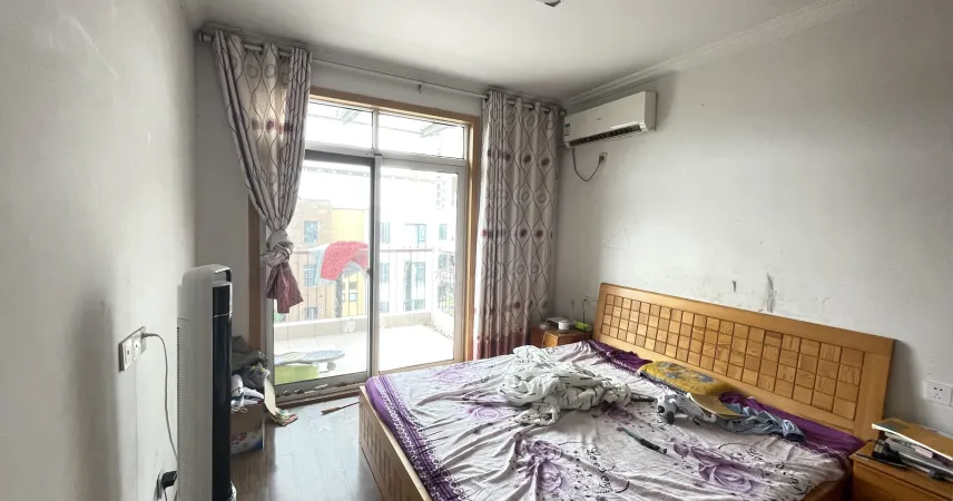 凤凰城南岛银杏轩