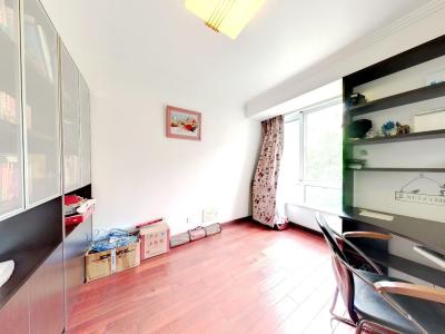 凤凰城中岛蔷薇苑