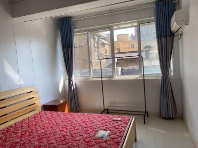 花园街 1室1厅1卫 1,000元/月 南北通透