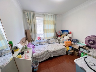 中央领域3房南北精装真实好房