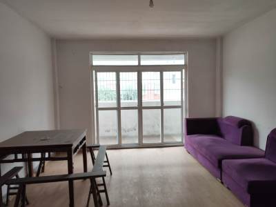 三华新城D区 2室1厅1卫 45万 南北通透,三证齐全