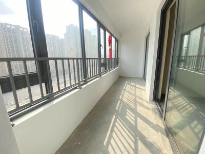 融创金地童话森林 2室2厅1卫 1200.0元/月 南北通透,采光充足