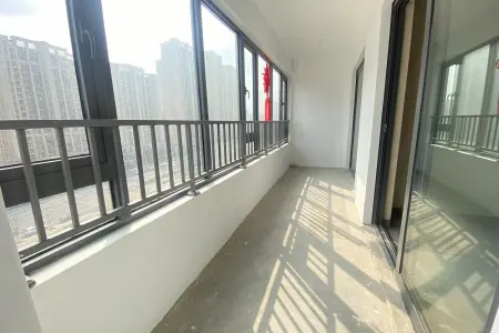 融创金地童话森林 2室2厅1卫 1200.0元/月 南北通透,采光充足