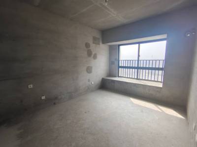 华强江山府 3室2厅2卫 68万 南北通透,沿河景观,低首付