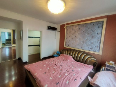 凤凰城北岛翡翠居