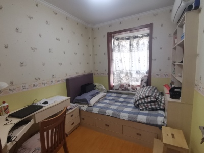 香江比华利山庄