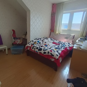 凤凰城中岛蔷薇苑