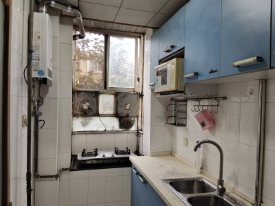 湖东一村2室2厅1卫南精装真实好房