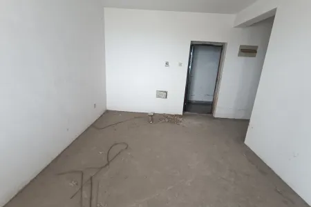 东方曼哈顿3房2厅1卫南毛坯真实好房