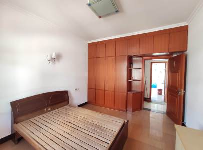 中沟小商品市场