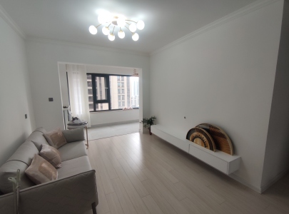 高速东方御府 3室2厅1卫 90万 性价比高,南北通透