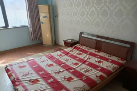 东方新世界(A区)一房南精装真实好房