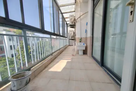 丽景国际3房2厅2卫南精装真实好房