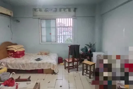 香江碧水城 1室1厅1卫 1200元/月 学区房,采光充足,三证齐全