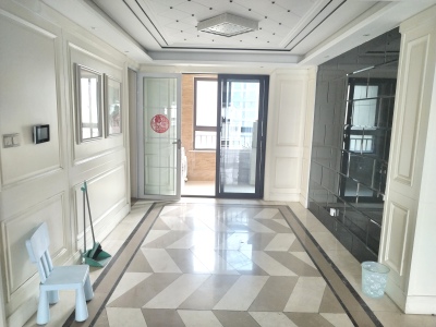 圳秀国际金湖湾