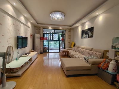 国际华城一村2室2厅1卫南精装真实好房